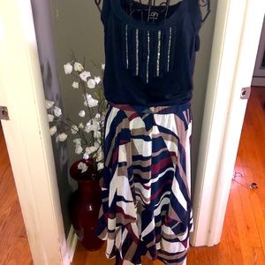 BANANA REPUBLIC skirt. Size medium